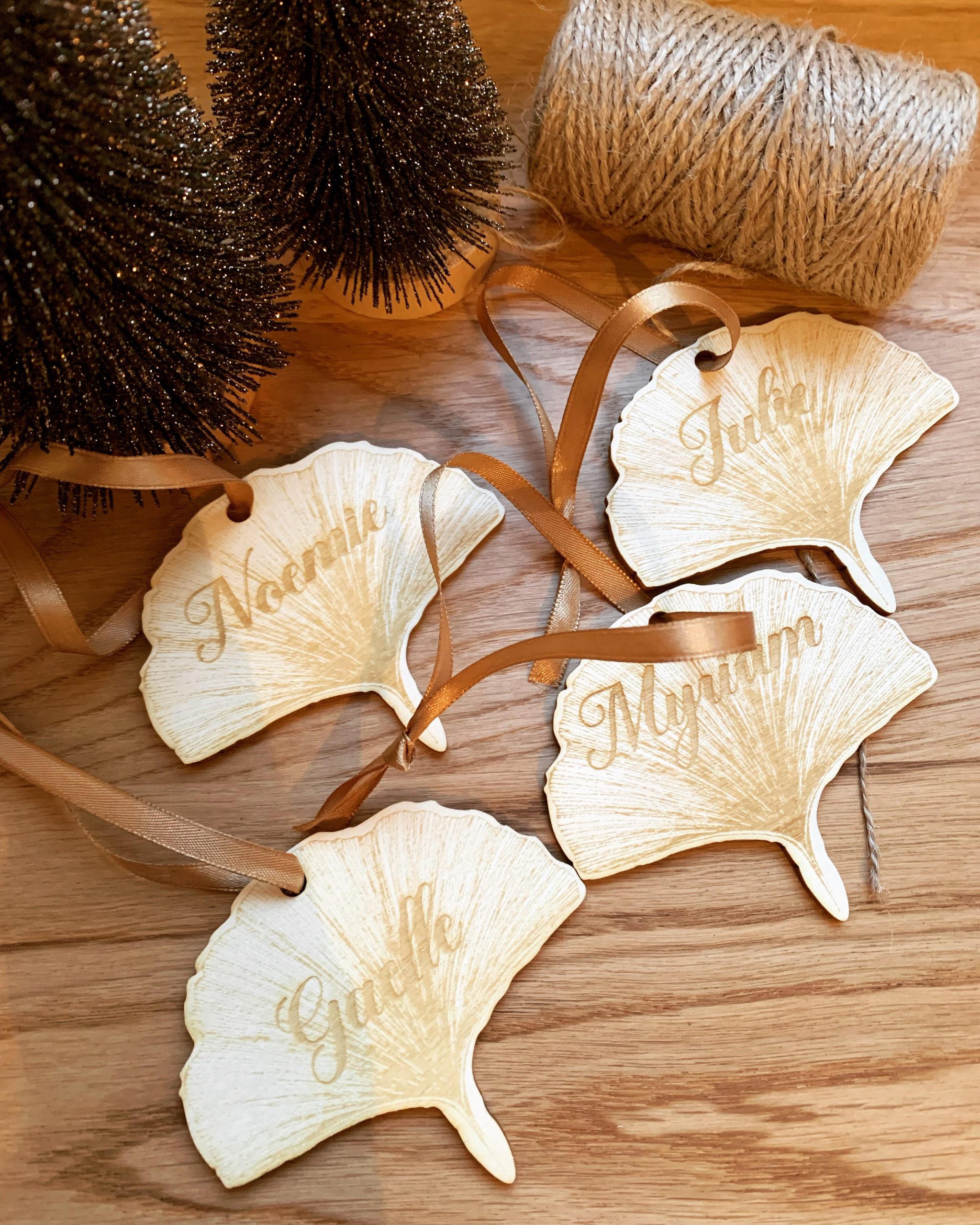 Marque place ginkgo biloba décoration de table