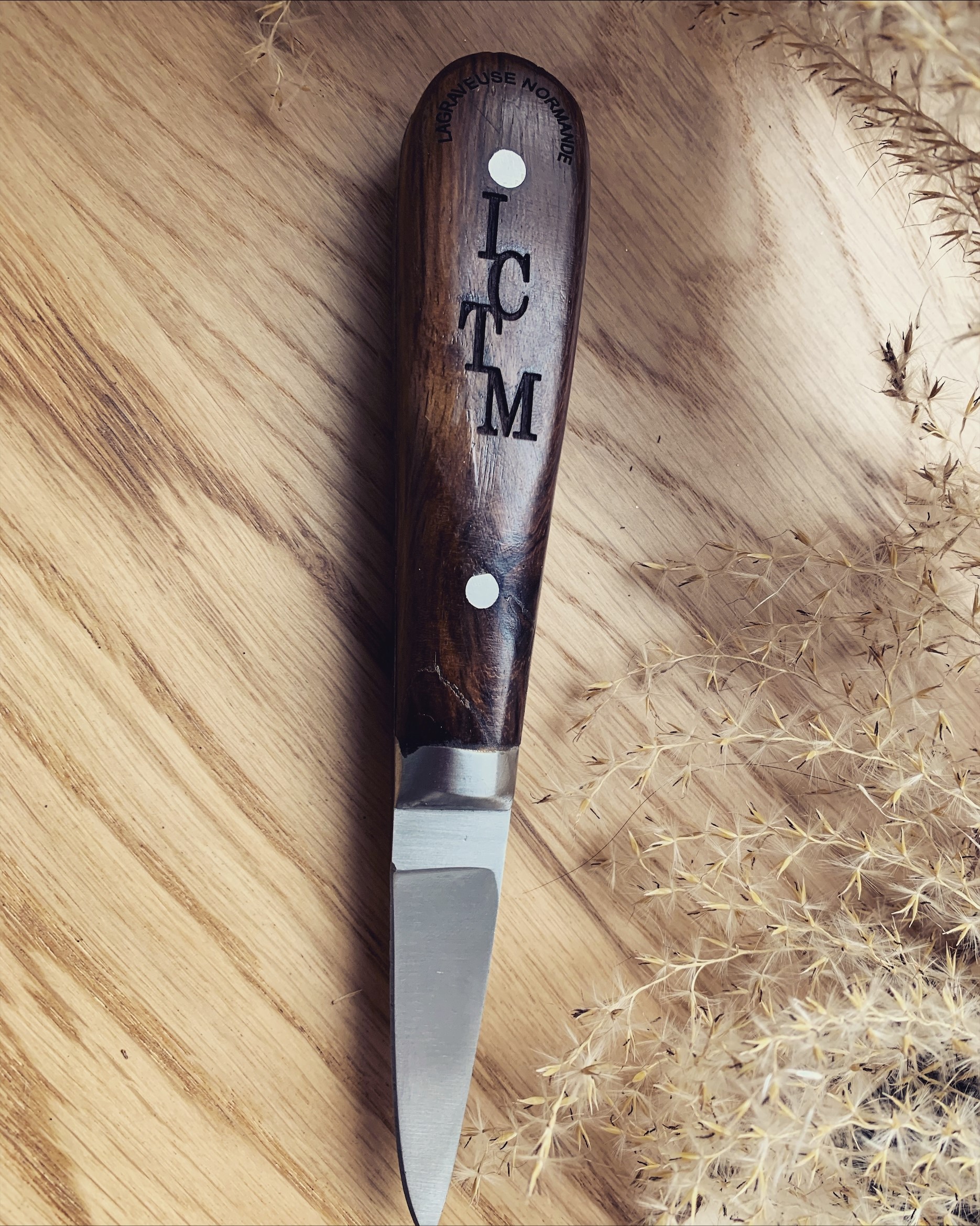 couteaux à huitre inox manche en bois personnalisé – Image 2